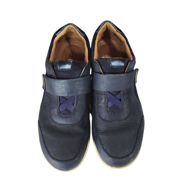 Clarks Sneaker sz 8.5M Women Un Adorn Lo Suede Navy Blue Hook Loop Strap Comfort - Picture 8 of 11